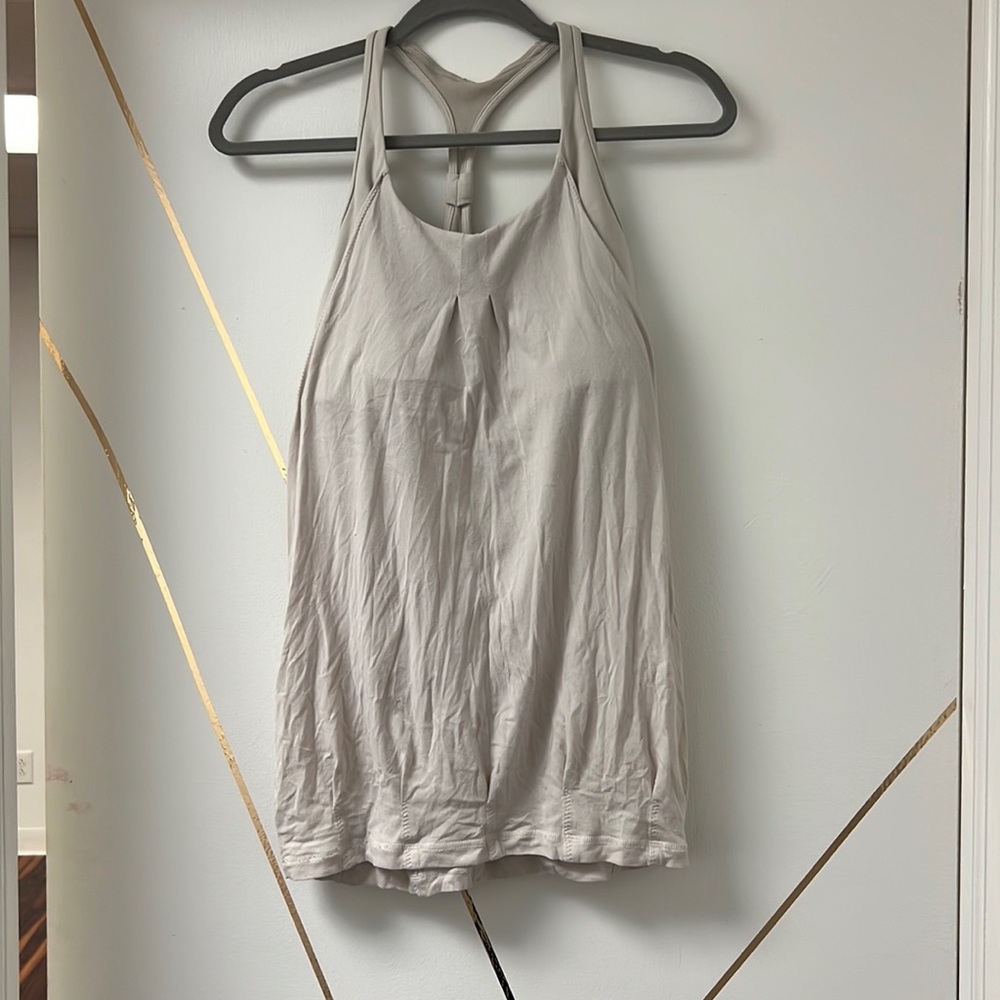 Lululemon tank